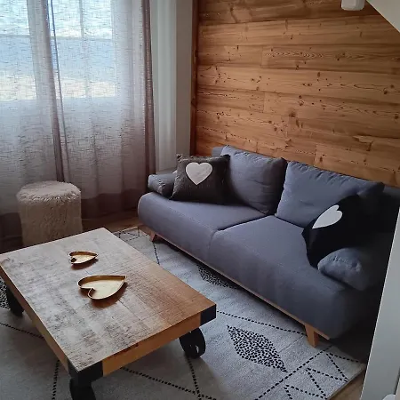 Pour 6 Personnes A 200 Des Remontees Feriehus